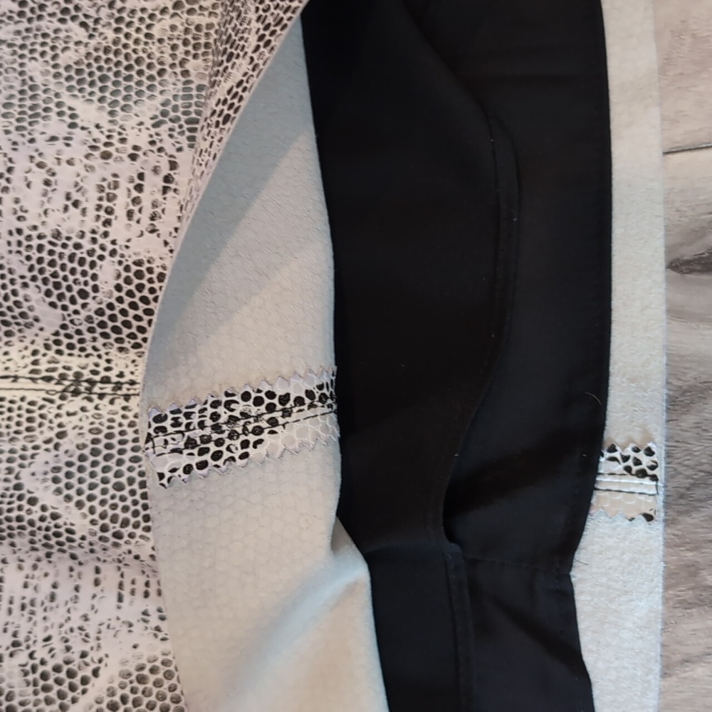 Alice + Olivia Python Leather Mini Skirt - image 7